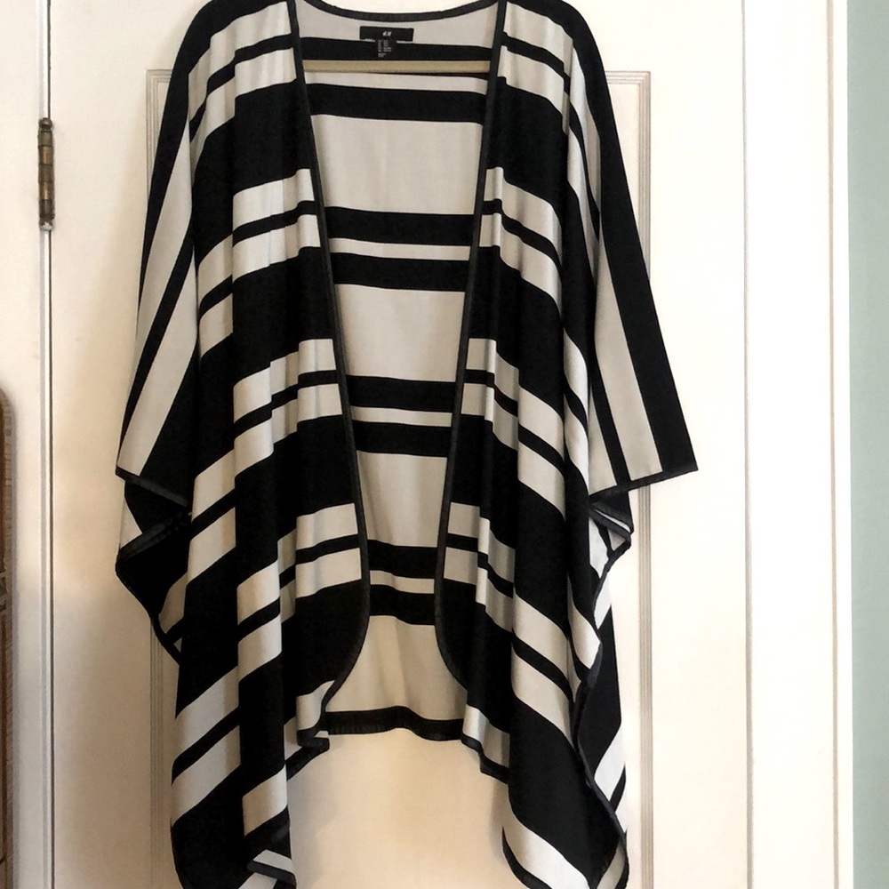 H&M Kimono, Cape